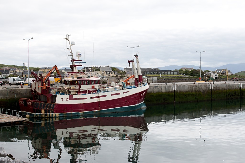 visserij industrie hdr stellendam yerseke kotter viskotter trawler visnet visnetten vloot vis vissen zierikzee